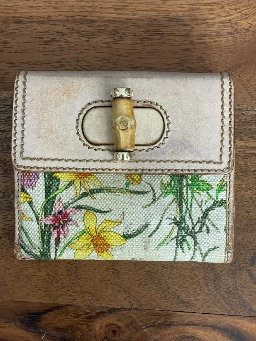 GUCCI Flora Bamboo Toggle Wallet